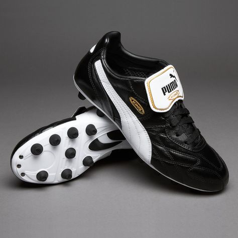 Puma King Puma Football Boots, Puma Boots, Best Soccer Shoes, Puma King, Puma Football, Retro Trainers, Soccer Workouts, Soccer Boots, Burton Snowboards