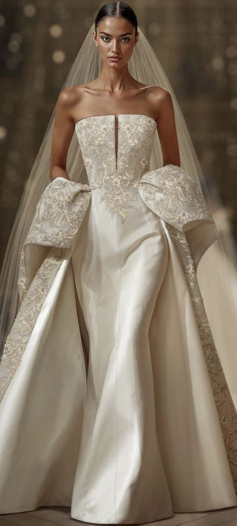 2026 Bridal Trends, Wedding Dress 2025 Bride, Grace Kelly Wedding Dress Inspired, Wedding Dress 2025 Trend, 2025 Wedding Dress Trends, Baby Dress Embroidery, Simple Elegant Wedding Dress, Wedding Dresses Cinderella, Classy Wedding Dress