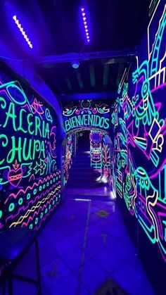 Neon Pics Aesthetic, Neon Bar Aesthetic, Aesthetic Bar Club, Nightclub Ideas, Soirée Halloween, Favorite Tv Characters, Nightclub Bar, Nightclub Design, Episode Backgrounds