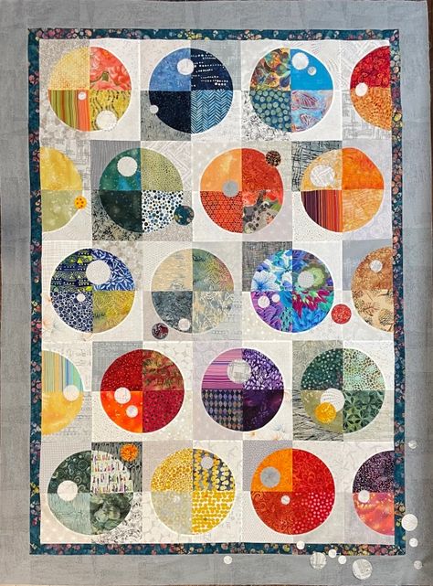 Drunkards Path Quilt Variations, Accuquilt Quilts, Circle Quilt Patterns, Rainbow Quilts, Drunkards Path Quilt, Curved Piecing, Drunkards Path, Fall Quilt Patterns, Quilt Blankets