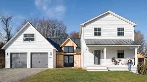 Connecting garage to house ideas - Google Search Farmhouse Conversion Exterior, How To Connect House To Detached Garage, Garage And Breezeway Addition, Mudroom Attached To Garage, Garage Addition To House, Connect House To Detached Garage, Farmhouse Breezeway To Garage, Connecting Detached Garage To House, House Addition With Breezeway