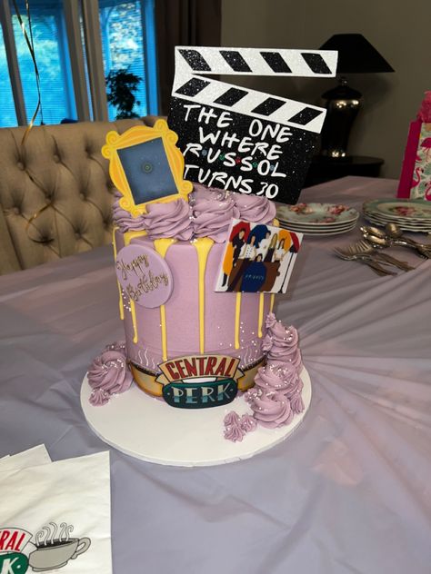 Friends tv show birthday cake for 30th birthday 18th Birthday Party Ideas With Family, Friends Cake Tv Show, Cake Tv Show, Friends Tv Show Birthday, 21st Bday Cake, 30th Cake, Birthday Bestie, Friends Birthday Cake, 30 Cake