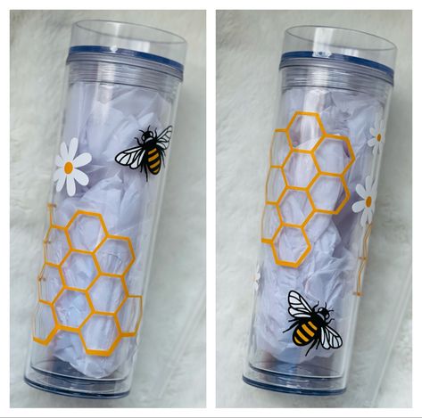 Diy Cups, Tumbler Cups Diy, Tumbler Cups, Voss Bottle, Plastic Water Bottle, Reusable Water Bottle, Water Bottle, Tumbler, Cricut