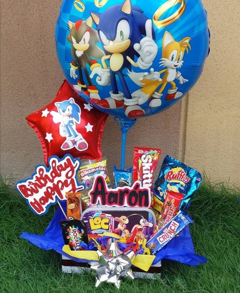 Sonic Easter Basket, Birthday Baskets, Natural Birthday, Birthday Basket, Sonic Birthday, Car Cake, Cute Diys, Easter Kids, Easter Baskets