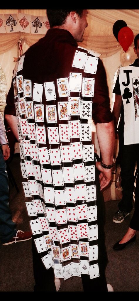 Credit Card Dress, Playing Card Costume Diy, Playing Card Skirt, Alice In Wonderland Inspired Outfits Men, Playing Card Corset, Playing Card Dress, Card Costume Alice In Wonderland, Card Costume Diy, Alice In Wonderland Card Costume