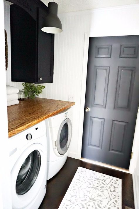 Modern Farmhouse Laundry Room, Tiny Laundry, Laundry Room Storage Shelves, White Laundry Rooms, Small Laundry Room Organization, Tiny Laundry Rooms, Room Storage Diy, White Laundry, Farmhouse Laundry Room