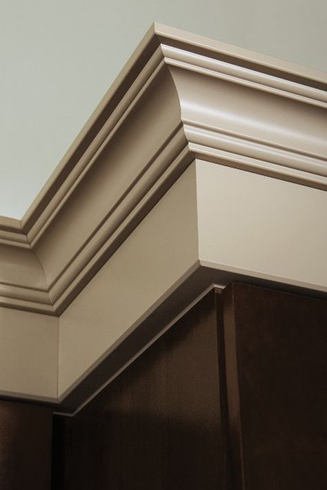 Stacked mouldings not only add decorative detail to your kitchen, but is also a great way of closing the gap between the top of your wall cabinets and the ceiling. Cornice Design Wall, Cement Molding Design, Moulding Design On Wall, Moulding On Walls, Kitchen Cornice, Ceiling Moulding, Moulding Design, Wall Molding Design, Kitchen Ceiling Design