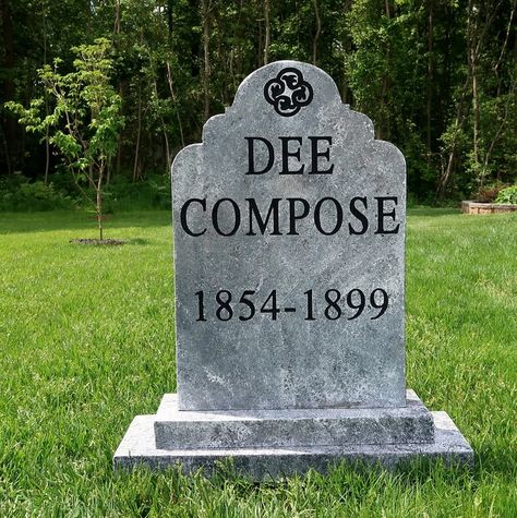 DEE COMPOSE Silly Clever Halloween Tombstone Yard Prop - Etsy Halloween Headstone, Halloween Gravestones, Tombstone Halloween, Cemetery Gates, Halloween Office, Grave Stones, Clever Halloween, Halloween Outside, Halloween Graveyard