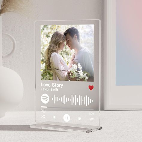 Spotify Plaque, Birthday Gifts For Couples, Music Plaque, Custom Album Covers, Glass Plaques, Creative Birthday Gifts, Faceless Portrait, Custom Birthday Gifts, Couples Anniversary