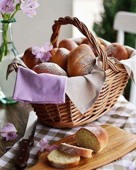 Bread Basket Photography, Bread Basket Aesthetic, Purple Cottage, Wildflower Cottage, Bread Bakery, Lavender Cottage, Bakery Shop, Fair Food Recipes, Bakery Bread