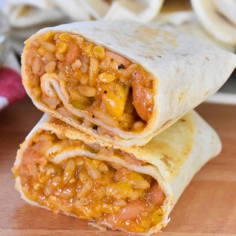 Cheesy Bean and Rice Burrito Frozen Cheesy Chicken And Rice Burritos, Cheesy Bean And Rice Burrito Taco Bell, Cheesy Bean And Rice Burrito, Bean And Rice Burrito, Burrito Healthy, Bean Burrito Recipe, Classy Recipes, Burrito Ingredients, Rice Burrito