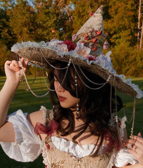 Cottagecore Witch, Ren Faire Outfits, Ren Faire Costume, Fair Outfits, Ren Fest, Witch Outfit, Witch Costume, Witch Aesthetic, Witchy Woman