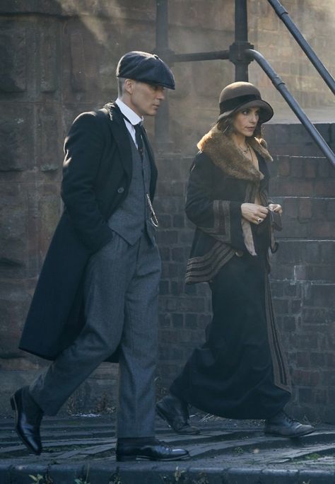 Charlotte Riley Peaky Blinders, Peaky Blinders Dress, Costume Peaky Blinders, Peaky Blinders Costume, Peaky Blinders Theme, Roaring 20s Fashion, Charlotte Riley, Cillian Murphy Peaky Blinders, Outfits New Year