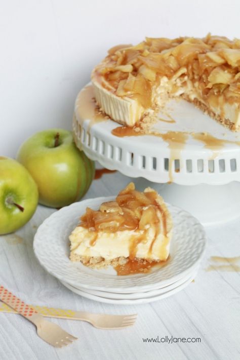 Easy caramel apple cheesecake recipe! So easy using a cheesecake base, this caramel apple cheesecake topping is a quick to make and is the perfect addition to your favorite cheesecake base! Yummy fall dessert, easy Thanksgiving recipe, great fall recipe idea! Apple Cheesecake Topping, Easy Caramel Apple Cheesecake, Caramel Apple Cheesecake Recipes, Yummy Fall Desserts, Apple Cheesecake Recipes, Traditional Cheesecake, Cheesecake Base, Cheesecake Topping, Caramel Cheesecake Recipes