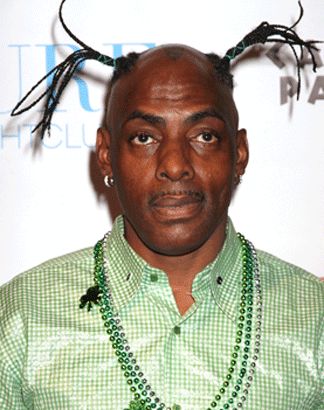 Coolio and these Struggle Braids Gotta Let Go and Let Bald | Awesomely Luvvie Bald Celebrities, Bald People, Beyonce Hairstyles, Beyonce Hair, Band Jokes, Going Bald, Laughter The Best Medicine, Bald Spot, Bald Man