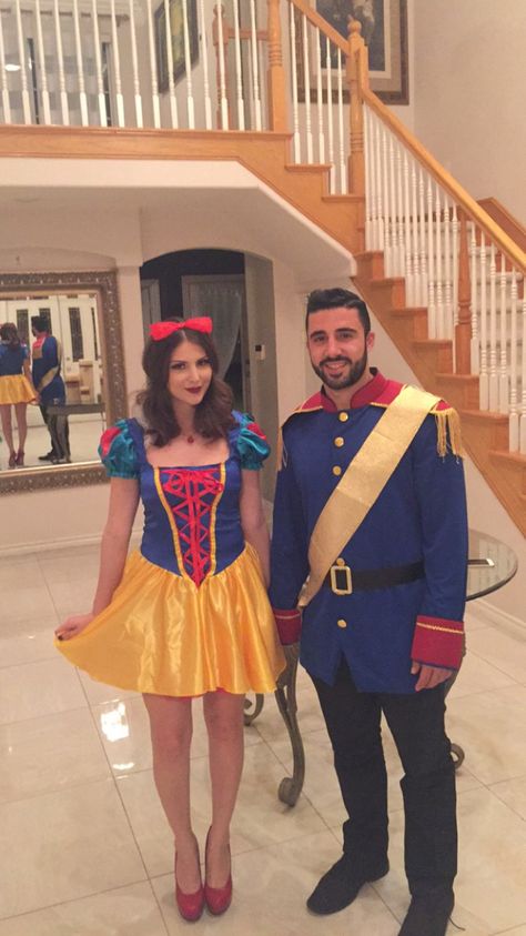 Prince Charming and Snow White Snow White Characters Costumes, Snow White Custome Halloween, Prince Charming Snow White, Prince And Princess Couple Costume, Snow White Costume Couple, Snow White And Prince Costume, Disney Princess And Prince Costumes, Prince And Princess Halloween Costumes, Snow White And Prince Charming Costume