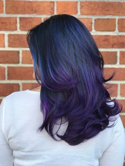 Dark Blue To Purple Ombre Hair, Dark Blue Violet Hair, Purple Hair Blue Highlights, Blue Purple Ombre Hair, Blue And Purple Balayage, Multi Color Hair Dye Ideas, Indigo Purple Hair, Blue To Purple Ombre Hair, Dark Blue Purple Hair