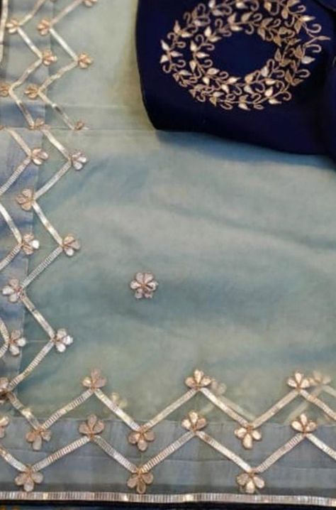 Gota Patti Work Embroidery, Gota Patti Dupatta, Dupatta Designs Ideas, Duppattas Designs Ideas, Gotapatti Work, Velvet Gowns, Gotta Patti Work, Metal Embroidery, Gota Patti Saree