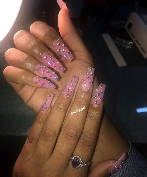 @BARBiiESOSA 2017 Nails, Elite Nails, Nail Candy, Rose Gold Nails, French Nail, Nails Only, Glam Nails, Nail Designs Glitter, Nail Polish Designs