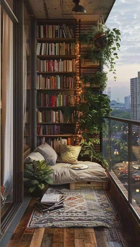 Plant Reading Room, Balkon Design, Deco Studio, Home Library Design, Casa Vintage, Apartment Balcony, Dream Room Inspiration, Balcony Design, Dream House Interior