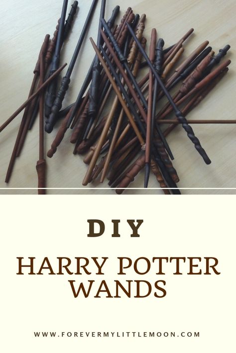 Learn how to make your own Harry Potter wands with this easy step by step tutorial! Wands Diy, Diy Wands, Diy Harry Potter Wands, Wand Diy, Harry Potter Wands, Diy Harry Potter, Green Halloween, Diy Wand, Harry Potter Birthday Party