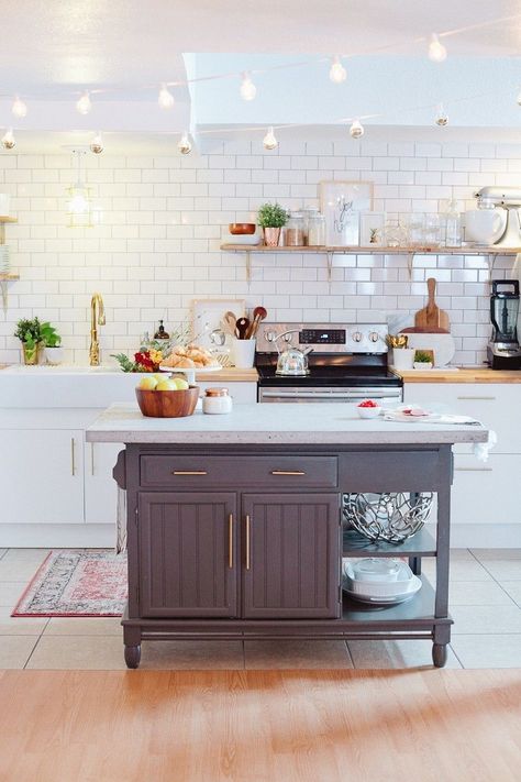 A White and Wood Kitchen Install and Makeover with Farmhouse Sink. How to DIY and Style a bright and cozy kitchen space with these DIY kitchen makeover projects, plenty of natural elements and design tips! Floating Island Kitchen, White And Wood Kitchen, Kitchen Makeover Projects, Diy Kitchen Makeover, Green Kitchen Island, Homestead Decor, Black Kitchen Island, Kitchen Diy Makeover, Floating Island