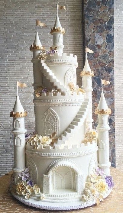 Wedding Cake Princess, Classic Fairytale Wedding, Fairytale Cake, Princess Wedding Cakes, Castle Wedding Cake, Castle Cakes, Cakes For Weddings, Crazy Wedding Cakes, Disney Cake