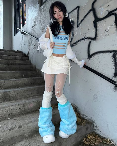 carmen.lial Anime Style Eyes, Y2k Winter Fashion, Makeup Ideas For Summer, Cute Leg Warmers, Cute Leg, Winter Princess, Y2k Winter, Skirt With Belt, White Mini Skirt