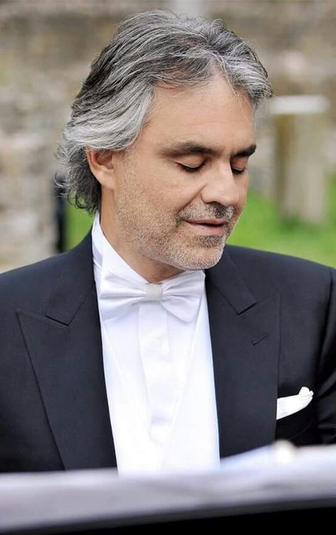 .ANDREA BOCELLI Bocelli Andrea, Andre Bocelli, Matteo Bocelli, Cello Photography, Andrea Bocelli, A Night At The Opera, Josh Groban, New Photo Download, Opera Singers