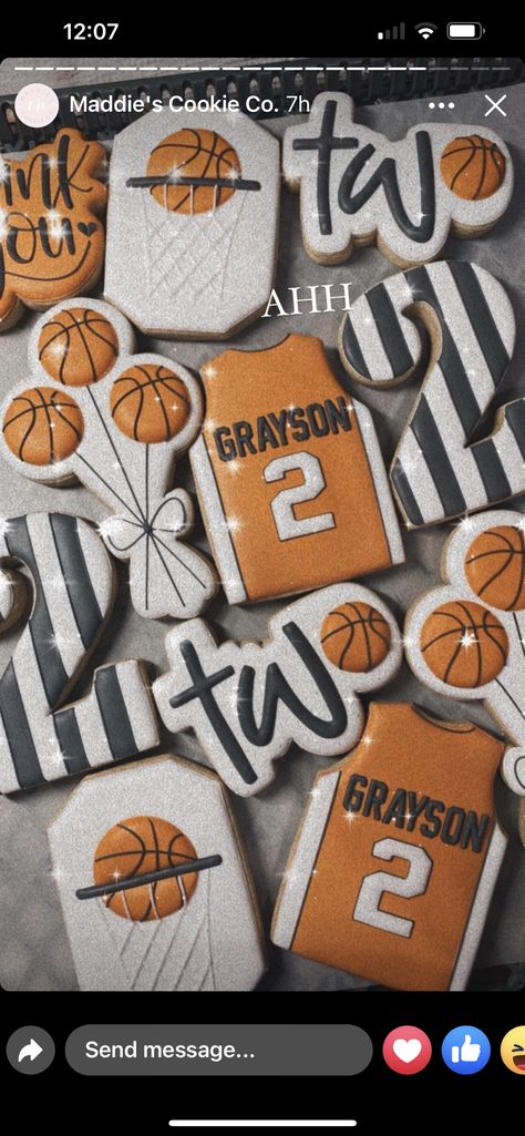 Born 2 Ball Cookies, Basketball Birthday Cookies, Basketball Cookie Cake, Ball Theme Birthday, Basketball Theme Birthday, Basketball Cookies, Sports Cookies, Sports Inspiration, Sports Baby Shower Theme