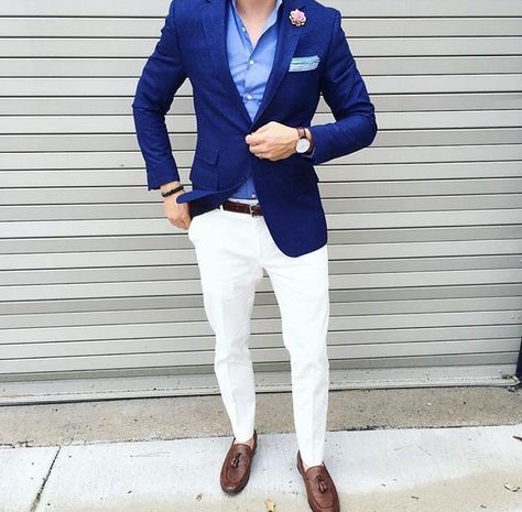 . Blue Blazer Outfit Men, Navy Blazer Men, Blue Blazer Outfit, Blazer Outfits Men, White Jeans Men, Formal Men Outfit, Mens Fashion Blazer, Formal Mens Fashion, Mens Fashion Smart