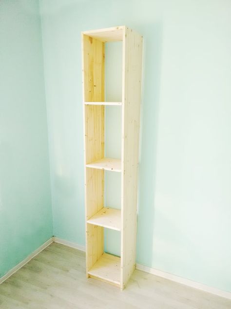 How to Build a Tower Bookshelf | HowToSpecialist - How to Build, Step by Step DIY Plans Tower Bookshelf, Diy Bookshelf Ideas, Pantry Diy, Bookcase Plans, Simple Bookcase, Narrow Bookshelf, Slim Bookcase, Unique Bookshelves, Simple Bookshelf