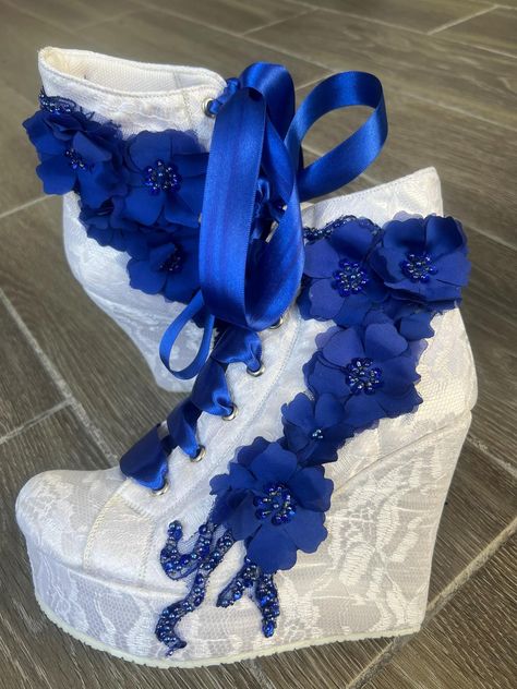 Royal Blue Beaded Lace Platform Shoes "Elevate your style with our stunning royal blue beaded lace platform shoes! ✨ These lightweight and comfortable heels are perfect for weddings, proms, or any special occasion. The delicate lace and intricate beading add a touch of elegance, while the cushioned insole ensures all-day comfort. You'll feel like royalty in these show-stopping shoes!" Sizes: 6-9 USA woman High heel: 4 inches Front platform: 1 inch Weight: .800 grs, realy light! Ice Queen Shoes, Cowboy Wedding Dress, Quinceanera Heels, Sweet 16 Shoes, Light Blue Heels, Quinceanera Shoes, Wedding Wedges, High Heels For Prom, Shoes For Bride