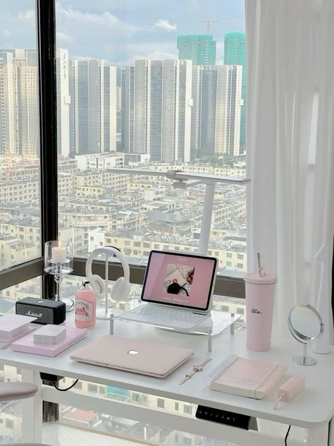 Pink Desk Setup Study, 9 To 5 Aesthetic, Coquette Desk Setup, Pink Laptop Aesthetic, White And Pink Desk, Study Pink Aesthetic, Desk Aesthetic Study, Pink Study Aesthetic, Pink School Aesthetic