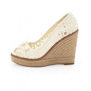 Ivory Espadrille Wedges Peep Toe Lace Platform Pumps Lace Espadrilles, Platform Pumps Heels, Stunning Shoes, Shoe Inspo, Espadrille Wedge, Wedge Pumps, Pretty Shoes, Dream Shoes, Ivory Lace