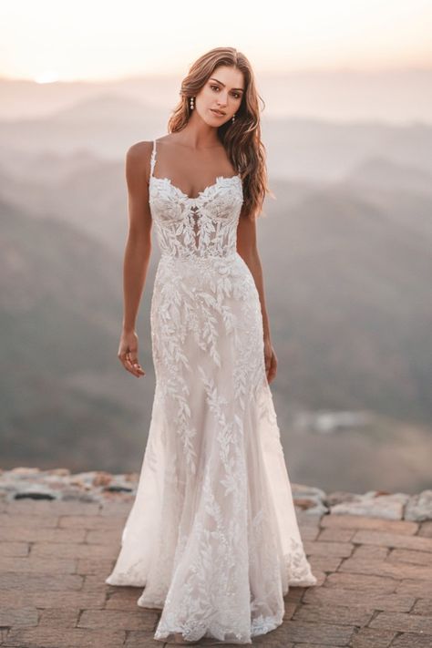 A1218 Wedding Dresses Woodland, Simple Mountain Wedding Dress, Beach Lace Wedding Dress, Rustic Farm Wedding Dress, Wedding Dresses With Low Back, A Line Wedding Dress With Straps, Simple Western Wedding Dress, V Waist Wedding Dress, Vintage Romantic Wedding Dress