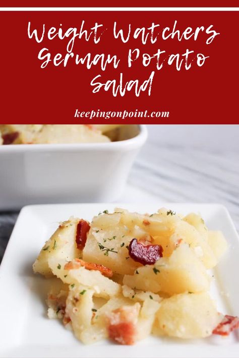 Weight Watchers German Potato Salad - a lightened up version of a classic! Only 1 point per serving for purple, 3 points per serving for green and blue. Weight Watchers Sides, Weight Watchers Salad, Weight Watchers Food Points, Weight Watchers Menu, Weight Watchers Casserole, Keeping On Point, German Potato Salad Recipe, Weight Watchers Lunches, German Potato