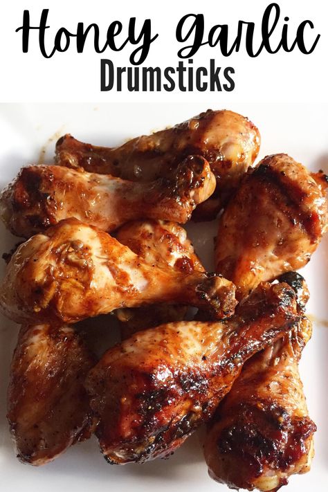 Honey Garlic Drumsticks, Garlic Drumsticks, Oven Crispy Chicken, Garlic Grilled Chicken, Baked Honey Garlic Chicken, Garlic Sauce For Chicken, Grilled Chicken Legs, Soy Glaze, Honey Glazed Chicken