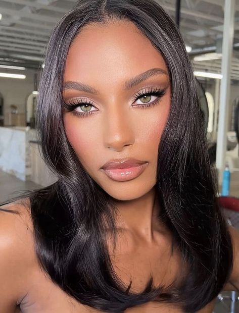 Dark Features Makeup, Makeup Looks Night, Medium Contrast Makeup, High Contrast Makeup, Glam Makeup Looks, Seductive Makeup, Formal Makeup, Full Glam, Brown Skin Makeup