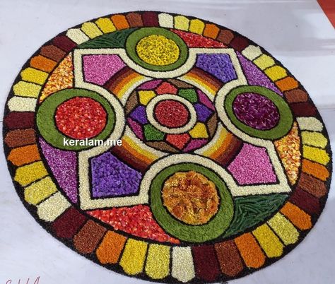 Ona Pookalam, Pookalam Ideas, Simple Pookalam, Artistic Rangoli, Onam Images, Onam Pookalam Design, Onam Sadhya, Onam Pookalam, Poo Kolam