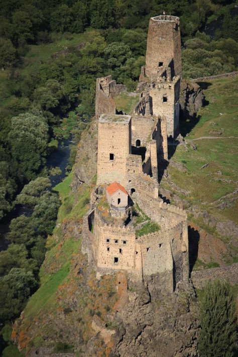 South Georgia is extremely rich in defensive towers,watchtowers,castles and forts.Due to the close proximity to Ottoman empire,each and every small village or town had to be reinforced and fortified against their raids. Khertvisi castle is one of them Brick Castle, Fortified City, Italian Castle, Small Castles, Castle Tower, South Georgia, Scenery Background, Ancient Buildings, The Close