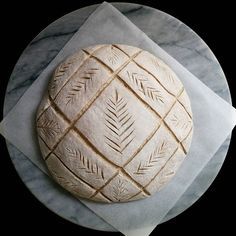 Untitled Boule Scoring, Sourdough Bread Designs, Sourdough Designs, Sourdough Bread Machine, Bread Scoring Patterns, Sourdough Scoring, Bread Design, Bread Scoring, Bread Lame