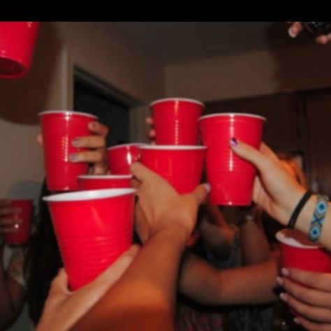 I love my red solo cup, I lift you up, proceed to parrrrrty proceed to parrrrty lol Red Solo Cup Aesthetic, Red Cup Party, Solo Cups Party, Weird Songs, Red Solo Cup, Red Cup, Solo Cup, Party Rock, Happy 50th Birthday