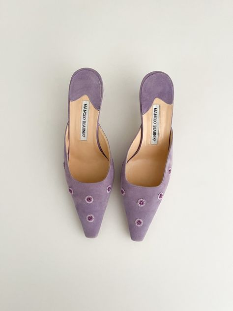 Manolo Blahnik Kitten Heels, Mule Heels, Purple Suede, The Hundreds, Manolo Blahnik, Luxury Shoes, Mule, Heeled Mules, Kitten Heels