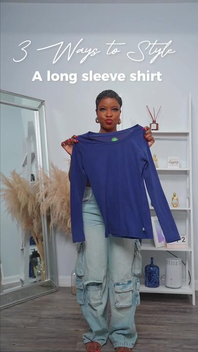 Long Sleeve Shirt Hacks, How To Style A Long Shirt, Long Sleeve Under Shirt Outfit, Tshirt Hacks, Oversized Longsleeve, T Shirt Hacks, Instagram Call, Clothes Hacks, Style Hacks