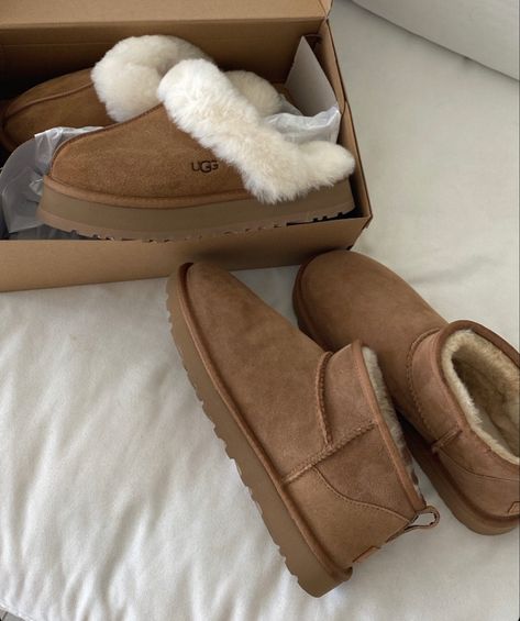 Uggs Outfit, Comfy Cozy, Shoe Inspo, Simple Trendy Outfits, Pretty Shoes, Summer Aesthetic, Cute Shoes, Happy Shopping, Aesthetic Clothes