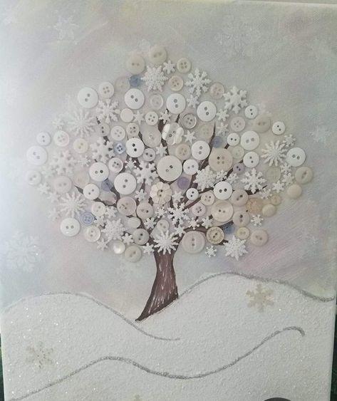 Christmas Button Crafts, Button Tree Art, Button Art Projects, Button Projects, Buttons Crafts Diy, Old Jewelry Crafts, Button Creations, Accent Wall Ideas, Button Tree