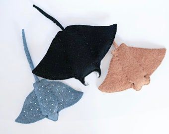 Cow Nose Ray, Felt Ocean, Cow Nose, Sting Rays, Unique Sewing Patterns, Felt Fish, Eagle Ray, Baby Mobil, Cute Sewing Projects