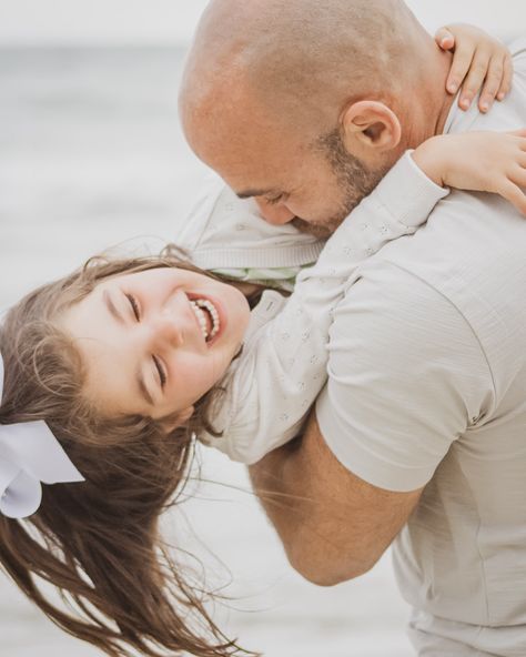 Daddy + Me 💕 . . . #momentsbysarahquinn #photo #photography #photoshoot #potd #sandiego #love #father #daughter Mum Dad Daughter Photography, Poses With Father And Daughter, Dad Daughter Picture Pose, Daddy And Daughter Photo Shoot, Daddy And Me Photo Shoot Father Daughter, Father Daughter Photography Older, Dad And Daughters, Father Daughter Photos, Father Daughter Photography