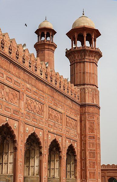 1671-73.The Badshahi Mosque ("Imperial Mosque")is a Mughal era mosque in Lahore, capital of the Pakistani province of Punjab, Pakistan.The Badshahi Mosque was built by Emperor Aurangzeb. Badshahi Mosque Aesthetic, Pakistani Architecture, Badshahi Masjid, India Aesthetic, Badshahi Mosque, South Asian Aesthetic, Wall Carvings, Poetry Ideas, Punjab Pakistan